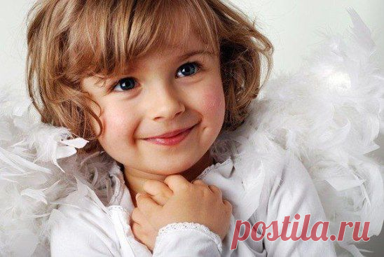 Каждый судит о другом по чистоте и расположению своего сердца.