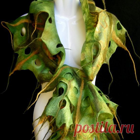 RESERVED for xDDx Felted Scarf Ruffle Olive Green Moss Green Holes Tassels…