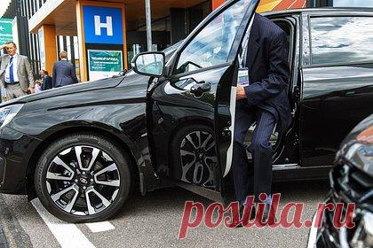 «АвтоВАЗ» опроверг поставку недоделанных Lada. Президент концерна «АвтоВАЗ» Максим Соколов опроверг сообщения о поставках заводом некомплектных автомобилей клиентам. Более того, подобную информацию он назвал полной чушью, хотя ранее в компании пообещали доукомплектовать 79,5 тысячи машин Lada устройствами «ЭРА-ГЛОНАСС».