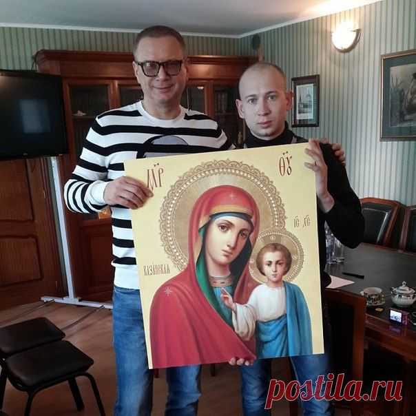 Вот такую икону мне подарил Виталий!!!Спасибо ему)) http://instagram.com/p/mhwWylhbZK/