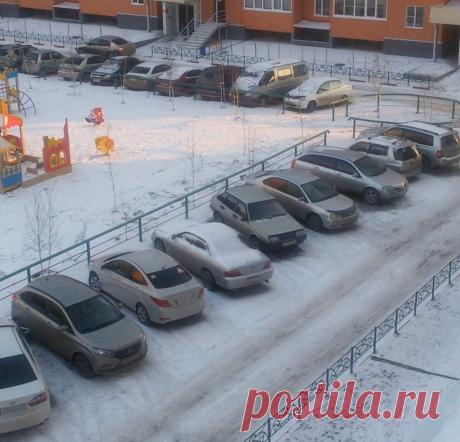 Мои способы уберечь авто от повреждений на стоянке | Бывалый таксист | Яндекс Дзен