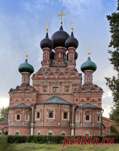 Церковь Живоначальной Троицы в Останкино. Автор фото: Владимир ***** - на Мой Мир@Mail.ru