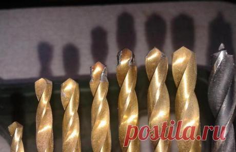 Как сделать элементарное приспособление для точной заточки сверл - Домашние Советы