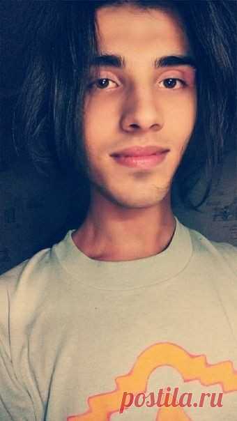 Slava Volk Певец