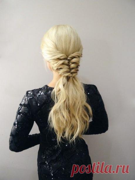 Красивая прическа из простых &quot;хвостиков&quot; (Diy) / Прически / ВТОРАЯ УЛИЦА