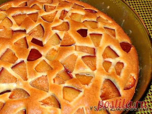 Пирог фруктовый (очень легкий) » Всем За Стол!