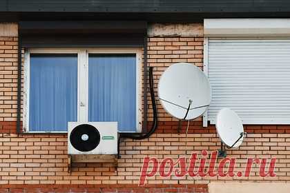 Эксперт оценил последствия непрерывной работы кондиционера. Непрерывная работа не является проблемой — кондиционер может работать без отдыха, сообщил руководитель направления Дивизиона «Системы кондиционирования воздуха» ТПХ «Русклимат» Алексей Петров. Он отметил, что современные кондиционеры рассчитаны на температуру до 43 градусов тепла.