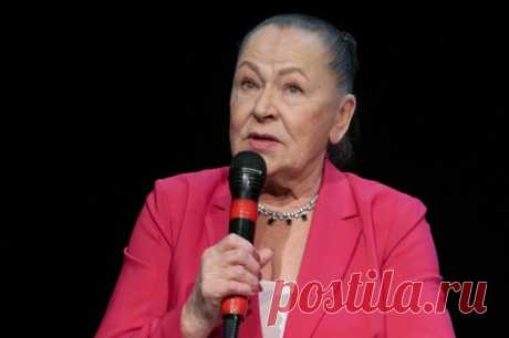 Раиса Рязанова рассказала, что так и не сумела принять смерть сына. По словам актрисы, смириться с потерей ребенка не может ни одна мать.