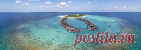 Мальдивы, Anantara Kihavah и Gili Lankanfushi | Сферические aэропанорамы, фотографии и 3D туры самых интересных и красивых городов и уголков нашей планеты, 360° панорамы вокруг света | проект AirPano.ru:  В состав этого островного государства Мальдивы входит около 1190 островов. Из 90 тысяч квадратных километров, приходящихся на площадь страны, суша занимает лишь 298 квадратных километров, то есть менее одного процента!