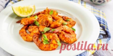 Пряные креветки в кляре из рисовой муки: рецепт — Лайфхакер