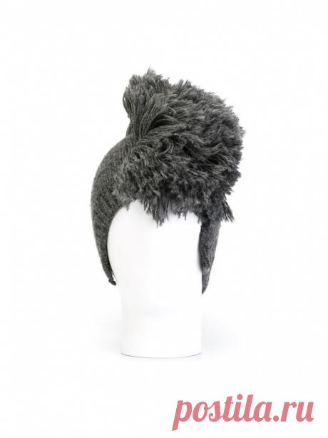 Шапка - бини с ирокезом