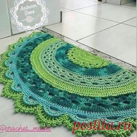 ​Придверные коврики крючком Придверные коврики крючкомЛегко стирать, когда пачкаются.