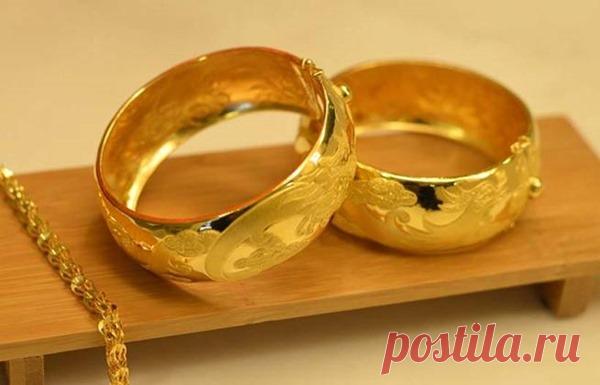 Выяснилось, что жизнь в браке состоит из 7 этапов. Если бы современные люди знали об этом — 80 % разводов не было бы     Мы сами выбираем себе мужа или жену. Однако, чтобы ощутить настоящую любовь в семейной жизни, нужно познать друг друга, подружиться, а потом уже полюбить. Многие ложно считают любовью …