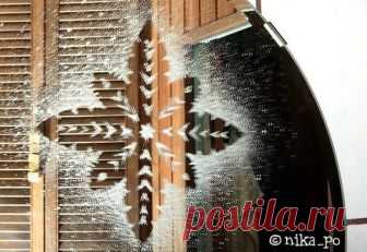 Украшаем стекла и зеркала на Новый год