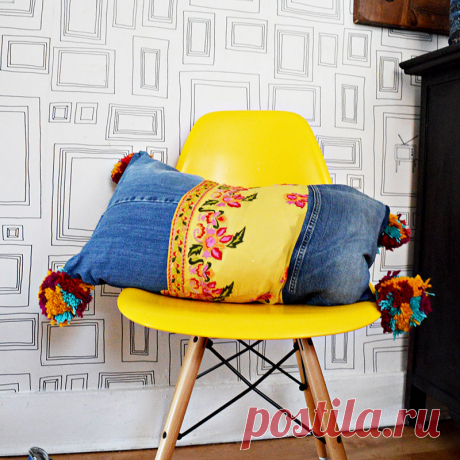Легкий способ сделать красочные подушки джинсов Boho Style - Pillar Box Blue