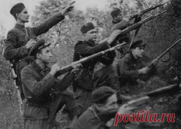 11 июля 1943 года навсегда останется в памяти поляков как черная дата. В этот день украинские националисты с целью полного уничтожения «враждебных элементов» напали на польские поселения, располагавшиеся на территории Западной Украины. Полторы сотни деревень и сел были буквально залиты кровью. Националисты не пощадили никого.