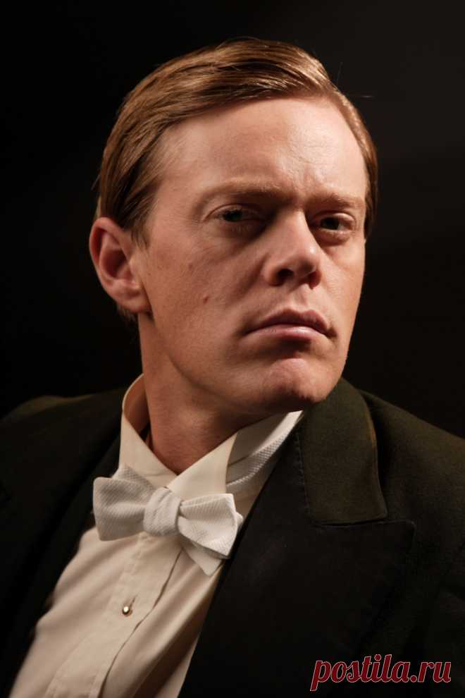 Крис Маршалл