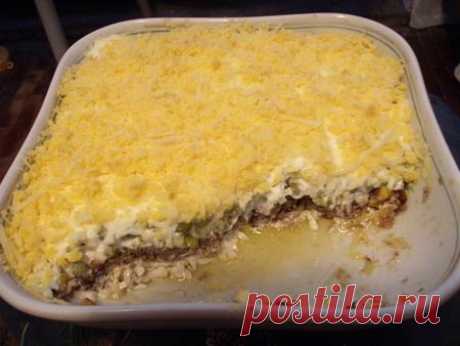 Салат из шпрот: несколько разных вкусных рецептов