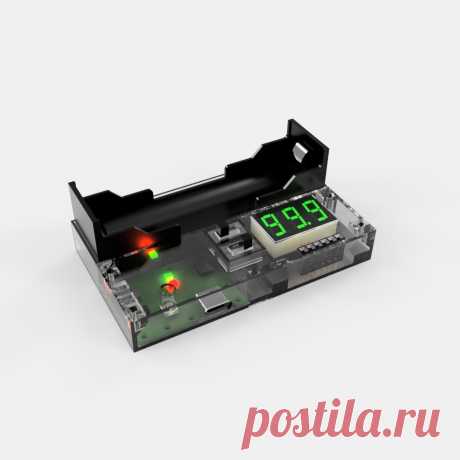 Портативный регулируемый источник питания для макетной платы При проверки работы схемы на макетной плате требуется источник питания. Этот источник питания мастер сделал именно для такого случая. Основные задачи при его изготовлении были следующие:портативный (не больше макета и не требует внешнего питания)питание от аккумуляторазарядка от порта