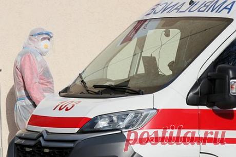 В Винницкой области объявили режим ЧС из-за гепатита. В Винницкой области Украины объявили режим чрезвычайной ситуации (ЧС) из-за вспышки гепатита А. Об этом сообщило министерство здравоохранения на своем сайте. На рынках ограничили продажу товаров домашнего производства, дополнительные проверки проводятся на предприятиях, усилена дезинфекция общественного транспорта.