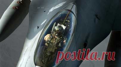 Военный эксперт рассказал о ракете, которую Lockheed Martin испытает в 2025 году. Обозреватель газеты «Комсомольская правда» полковник в отставке Виктор Баранец рассказал в беседе с RT о характеристиках ракеты AGM-158 JASSM XR, испытания которой компания Lockheed Martin запланировала на 2025 год. Читать далее