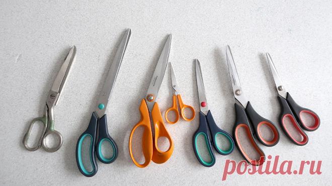 Ножницы портновские - ШЬЮ САМА Речь пойдет о портновских ножницах, которые режут любую ткань. Это не китайская подделка, а финские ножницы известной фирмы Fiskars. Если вы хотите посмотреть, где можно купить эти ножницы и точилку для ножниц, переходить по ссылкам ниже. Ножницы портновские Точилка для ножниц Поделитесь в комментариях, какими ножницами пользуетесь вы?