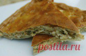 Пирог на кефире с яйцом, зеленью и плавленым сыром | vkusnyymir