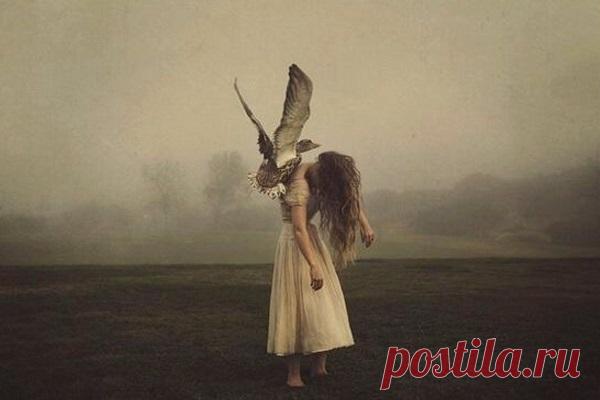 Если ваши намерения чисты, то это не вы теряете людей, а они вас