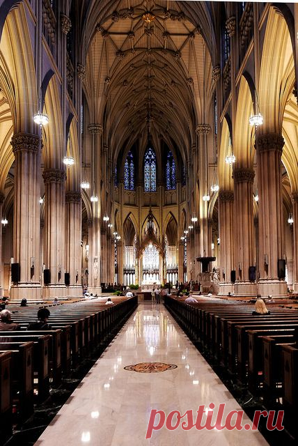 St. Patrick's Cathedral (New York) loved seeing this on one of my visits to N.Y.C.   flickr от jomak14   |   Pinterest • Всемирный каталог идей
