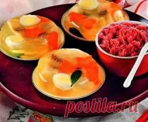 Заливное из судака с морковью