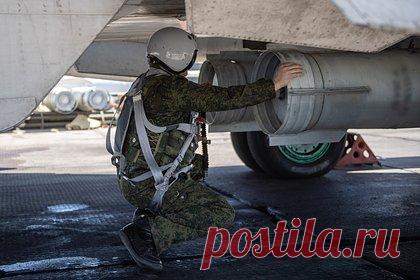 На Украине рассказали о не имеющих противодействия российских бомбах. На Украине пожаловались на не имеющие противодействие российские бомбы. Об этом пишет Financial Times (FT) со ссылкой на источник, близкий к Минобороны страны. По данным издания, речь идет об управляемых планирующих авиабомбах. В Киеве уточнили, что у ВСУ «практически нет контрмер» против такого оружия.