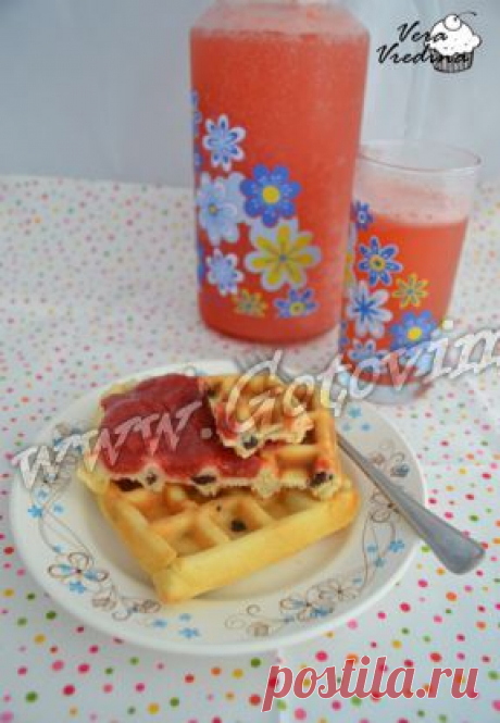 Венские вафли с изюмом - рецепт выпечки с фото