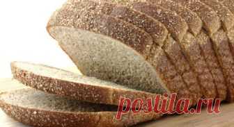 Таблица хлебных единиц (ХЕ) при сахарном диабете - DiabetDieta Хлебная единица (ХЕ) – это важная единица, которую люди, болеющие диабетом, используют для подсчета углеводов. Самая ✔ большая и ✔ удобная таблица хе. В сутки обычно человеку нужно приблизительно 18-24 хлебных единиц, которые обязательно должны быть разделены на 5-6 приемов еды.