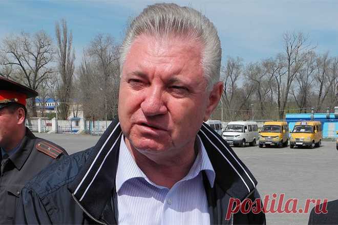 Мэра Астрахани, задержанного за взятку, доставили в Москву // KP.RU