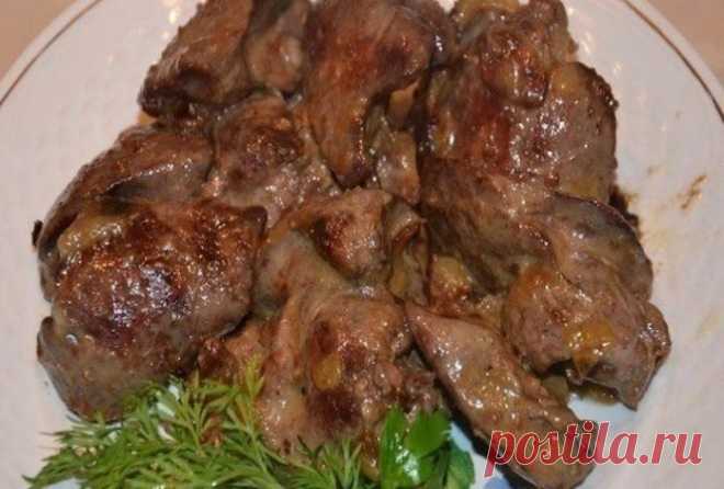 Самый вкусный рецепт печени. Печень получается мягкой, сочной, нежной 


Проверено годами и желудками. Моя семья печень полюбила только после такого способа приготовления!









ИНГРЕДИЕНТЫ600 г говяжьей печени1 яйцо3 зубчика чеснока1 ч. л. сахара1 ч. л. соли (без го…