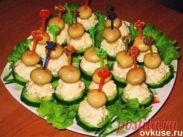 Закуска на шпажках "Грибная поляна" - Простые рецепты Овкусе.ру