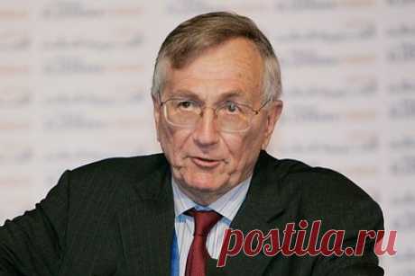 Журналист обвинил США в замалчивании данных о подрыве «Северных потоков». Американский журналист Сеймур Херш, опубликовавший статью о причастности США к диверсии на российских газопроводах «Северный поток» и «Северный поток-2», обвинил ведущие СМИ и власти страны в замалчивании данных о подрыве. Он обратил внимание, что NYT и WP не опубликовали его расследование.