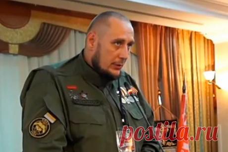 Ветерана боевых действий в Донбассе приговорили за бандитизм. В Москве суд приговорил к 13 годам колонии строгого режима Романа Теленкевича (Водяной), возглавлявшего организованное преступное сообщество (ОПС), действовавшего под прикрытием ЧВК «ЕНОТ». Ветерана боевых действий в Донбассе признали виновным в руководстве ОПС, угрозе убийством и вымогательстве.