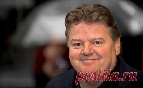 Умер сыгравший Хагрида в «Гарри Поттере» Робби Колтрейн. Актер Робби Колтрейн, сыгравший роль лесничего Хагрида в серии фильмов о Гарри Поттере, умер на 73-м году жизни, сообщает The Hollywood Reporter.