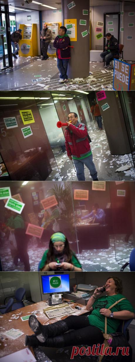 Вот голодуха, спасу нет, посылку съели — и привет...
Шипение, хлопок... Похоже, кто-то воздух портит. 
И шепот: «Пахнет, как грюйер!»