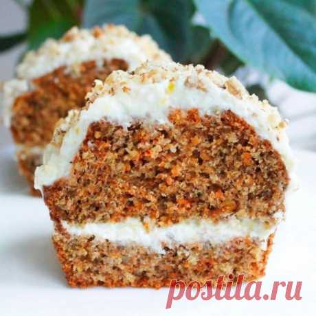 Морковный кекс с лимонным кремом

Рецепт
⠀⠀⠀⠀⠀⠀⠀
Кекс
Мука рисовая 170 г
Орехи грецкие 100 г
Яйца 2 шт
Морковь 200 г
Подсластитель 90 г
Разрыхлитель 10 г
Растительное масло 50 мл
Крем
Творожный сыр 250 г (или жирная сметана 200 г)
Лимон 1 шт
Подсластитель по вкусу
⠀⠀⠀⠀⠀⠀⠀ ⠀⠀⠀⠀⠀⠀
Яйца взбить с подсластителем.
Морковь потереть на мелкой тёрке.
Орехи измельчить.
Смешать яичную смесь, орехи, морковь и растительное масло. Тщательно перемешать.
Муку просеять вместе с разры...