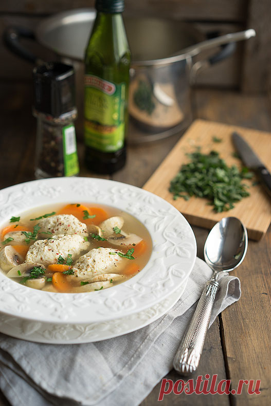 Куриный суп с кнелями — просто и потрясающе вкусно!