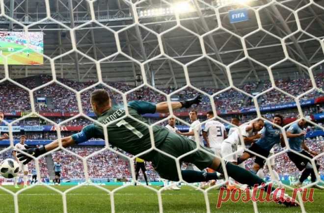 Уругвай — Россия 3:0- онлайн-трансляция матча ЧМ-2018. Видео