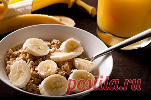 Карамельная овсяная каша | Кулинарные рецепты   Карамельная овсяная каша с потрясающим нежным вкусом карамели и кусочков бананов. Это самый лучший завтрак для всей семьи