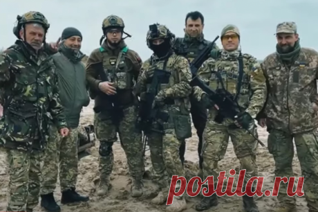 Дали черную работу. ВСУ набирают наемников-молдаван и бросают под Купянск. В последние полгода в ВСУ стали активнее набирать наемников из Молдавии и отправлять их под огонь на Купянском направлении. По словам экспертов, боевики из США и Европы массово покидают Украину.