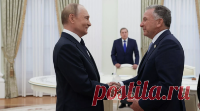 Bild: Россия сохраняет жёсткую позицию по территориям в украинском конфликте. Россия и после визита спецпредставителя президента США Стива Уиткоффа в Москву сохраняет жёсткую позицию по территориальному вопросу в рамках урегулирования украинского конфликта, пишет Bild со ссылкой на источники. Читать далее