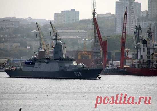 2020 сентябрь. Корвет «Герой Российской Федерации Алдар Цыденжапов», построенный на Амурском судостроительном заводе (г. Комсомольск-на-Амуре), вышел на заводские ходовые испытания. Это третий серийный корвет проекта 20380. Корабли этого проекта разработаны Центральным морским конструкторским бюро «Алмаз» и предназначены для действий в ближней морской зоне, ведения борьбы с вражескими надводными кораблями и подводными лодками, артиллерийской поддержки морского десанта