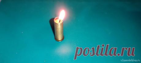 Свеча из гильзы 7.62х54R Здравствуйте, сегодня сделаем свечу из гильзы 7.62х54R. Инструменты и материалы-Свеча восковая-Дрель-Паста для шлифовки-Гильза 7.62х54R-Болгарка-Газовая плита-Бумага для шлифовки-Ткань ИзготовленияБерём гильзу и зажимаем в дрельШлифуем бумагой.Потом берём ткань с пастой, и шлифует. Отрезаем