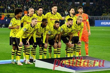 В немецком футбольном клубе ввели штраф за лишний вес. В немецком футбольном клубе «Боруссия» ввели штраф за лишний вес. «Нас взвесили на последней тренировке, также мы пройдем процедуру взвешивания после перерыва», — заявил бельгиец Тома Менье. Он рассказал, что игроков будут штрафовать на 1000 евро за 100 граммов лишнего веса.