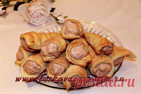 Вкусные слоеные трубочки